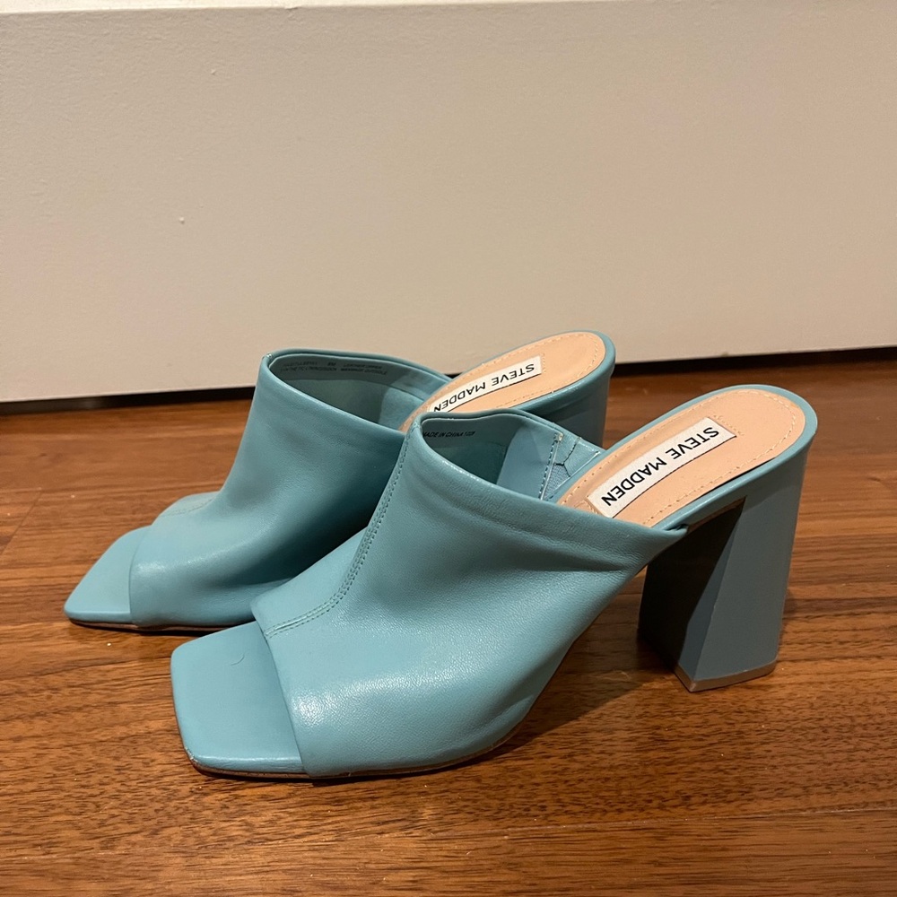 Steve Madden light blue heels
